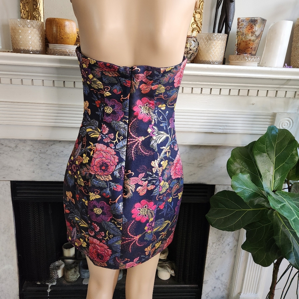 Bebe Black Mini Brocade Dress Sz 4 Floral Strapless Party Metallic Dark Romantic - Picture 7 of 11
